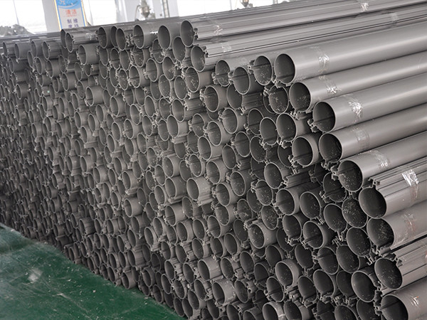 瑞綻塑料貨物倉儲-1